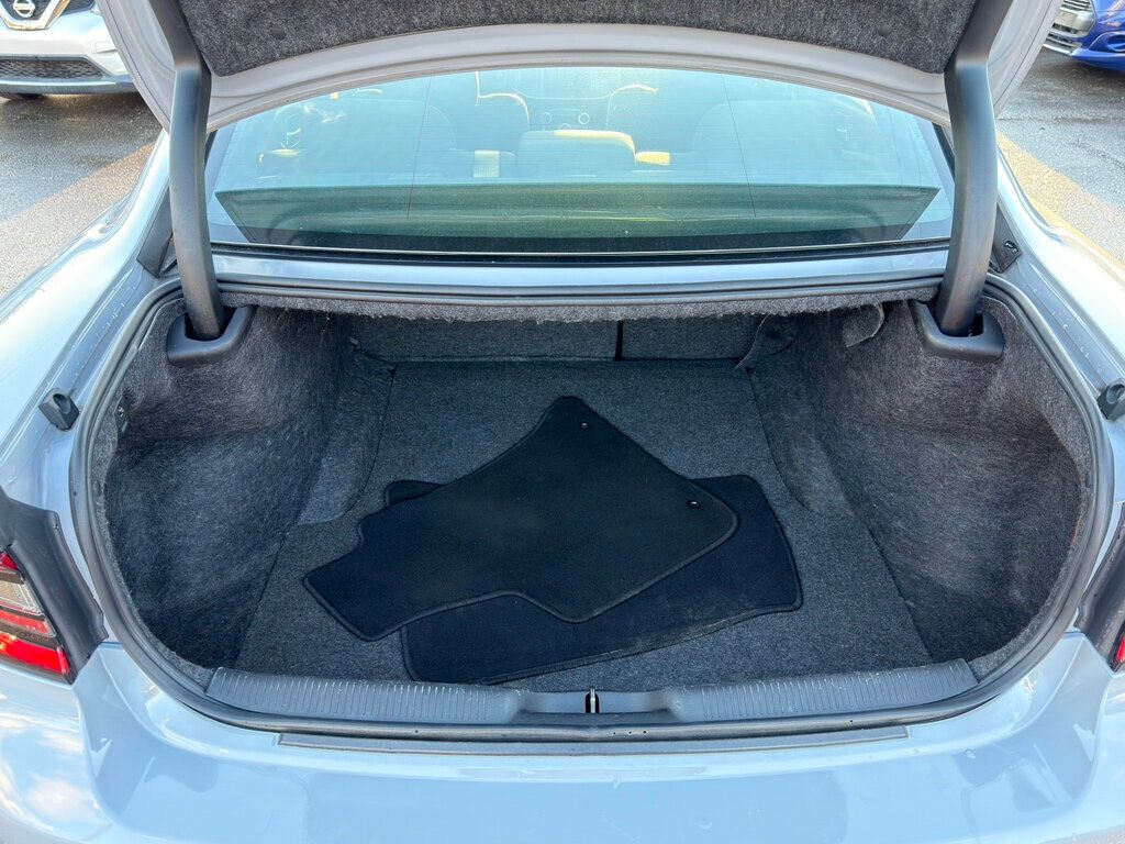 2020 Dodge Charger SXT RWD - 22972629 - 28