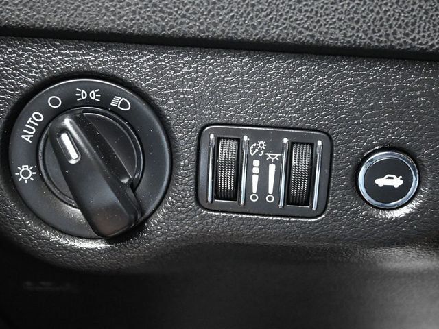 2020 Dodge Charger SXT RWD - 23000514 - 28