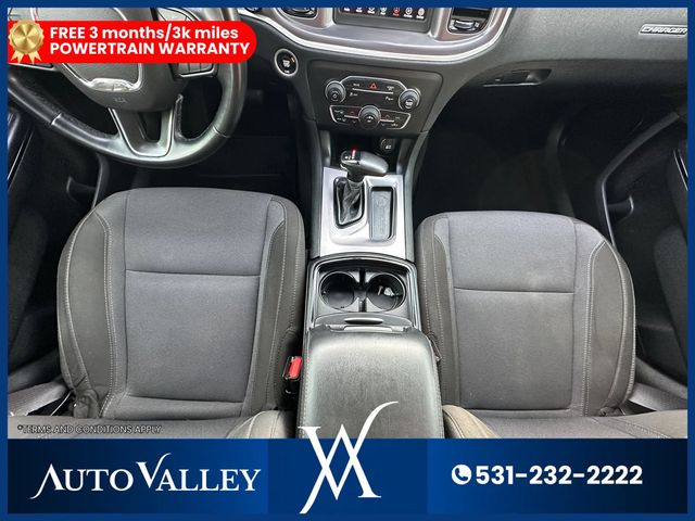 2020 Dodge Charger SXT Sedan 4D - 23030362 - 22