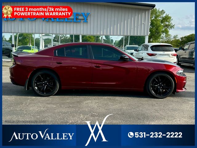2020 Dodge Charger SXT Sedan 4D - 23030362 - 3