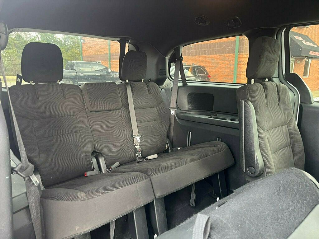 2020 Dodge Grand Caravan Minivan with DVD Player!  - 22972631 - 10