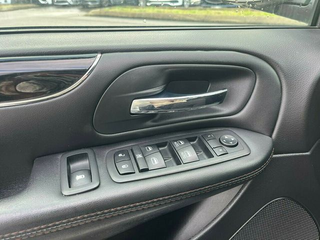 2020 Dodge Grand Caravan Minivan with DVD Player!  - 22972631 - 14