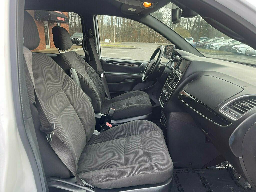 2020 Dodge Grand Caravan Minivan with DVD Player!  - 22972631 - 8