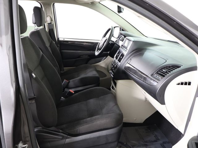 2020 Dodge Grand Caravan SE - 23042853 - 21