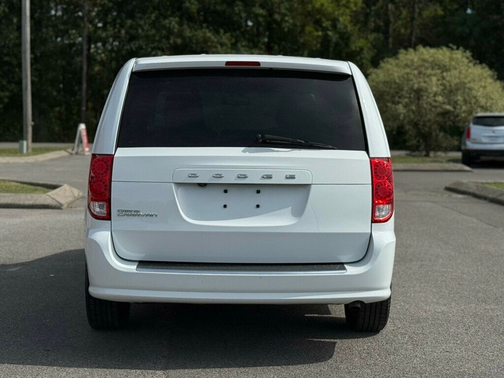 2020 Dodge Grand Caravan SE Wagon - 22893557 - 3