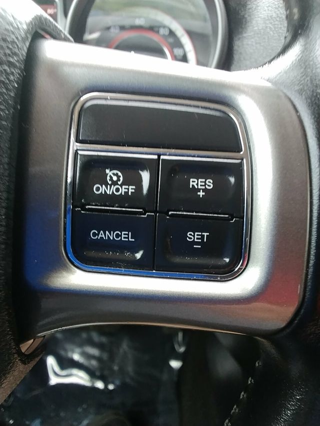 2020 Dodge Journey Crossroad FWD - 23031869 - 16