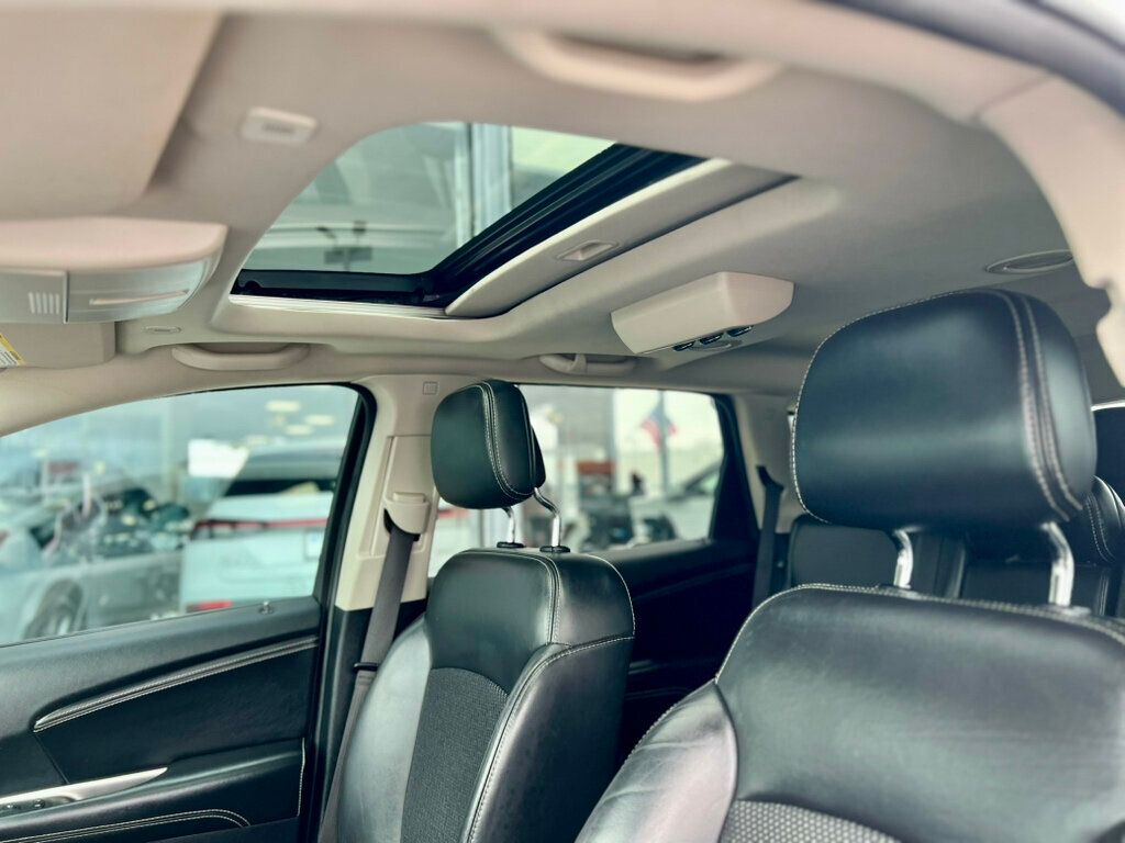 2020 Dodge Journey Crossroad FWD - 22958004 - 26