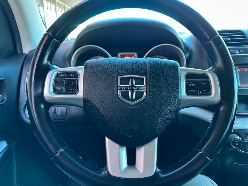 2020 Dodge Journey SE Value FWD - 22905717 - 31