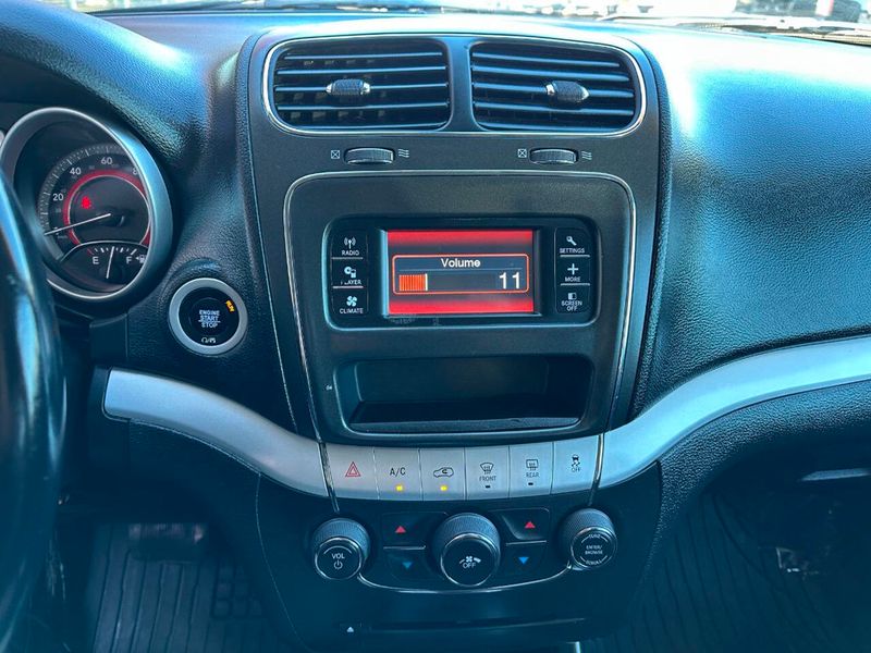 2020 Dodge Journey SE Value FWD - 22905717 - 36
