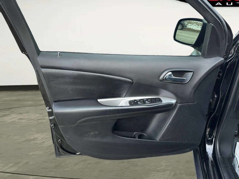 2020 Dodge Journey SE Value FWD - 22977675 - 9