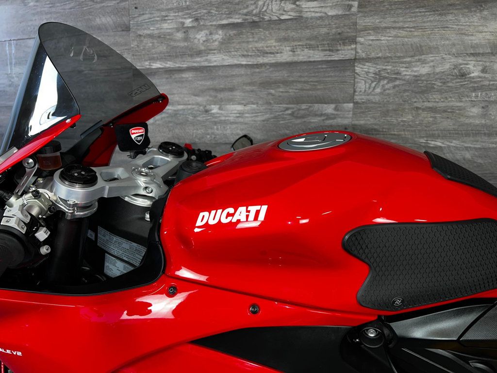 2020 Ducati Panigale V2 Custom! - 22424649 - 13