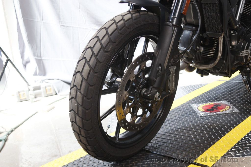 2020 Ducati Scrambler Icon Dark In Stock Now! - 22349508 - 11