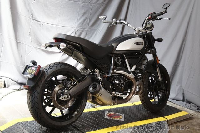 2020 Ducati Scrambler Icon Dark One Owner Bike! - 22349508 - 20