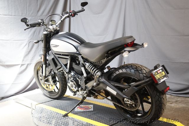 2020 Ducati Scrambler Icon Dark One Owner Bike! - 22349508 - 21