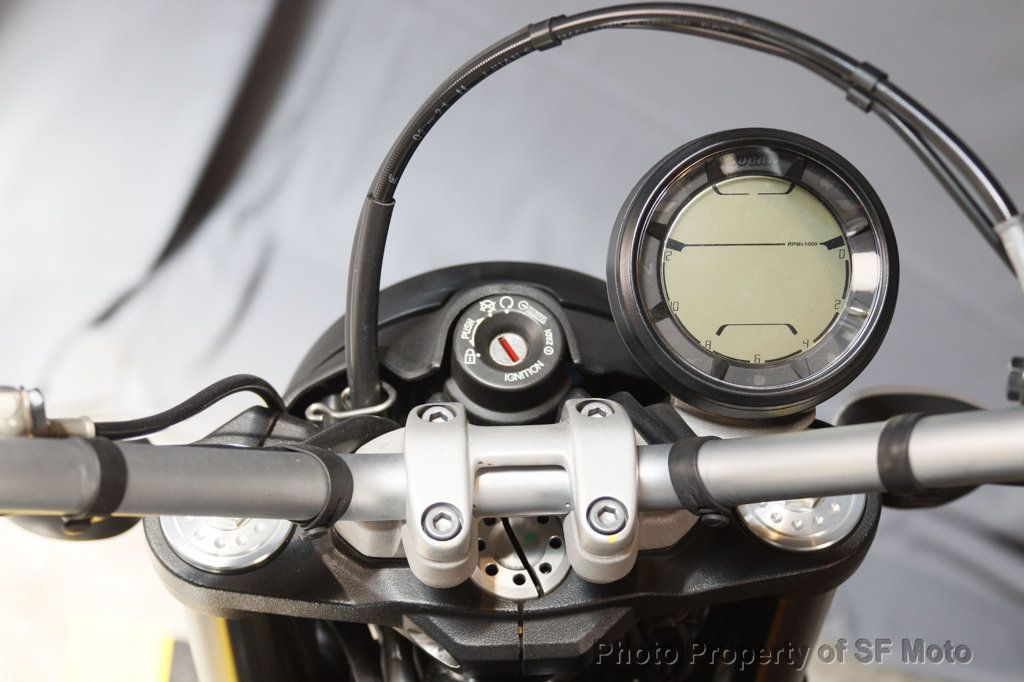 2020 Ducati Scrambler Icon Dark One Owner Bike! - 22349508 - 25