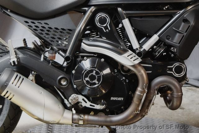 2020 Ducati Scrambler Icon Dark One Owner Bike! - 22349508 - 8