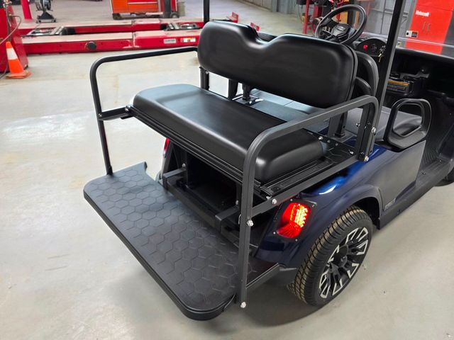 2020 E-Z-GO RXV ELiTE Certified Pre-Owned  - 22990588 - 24