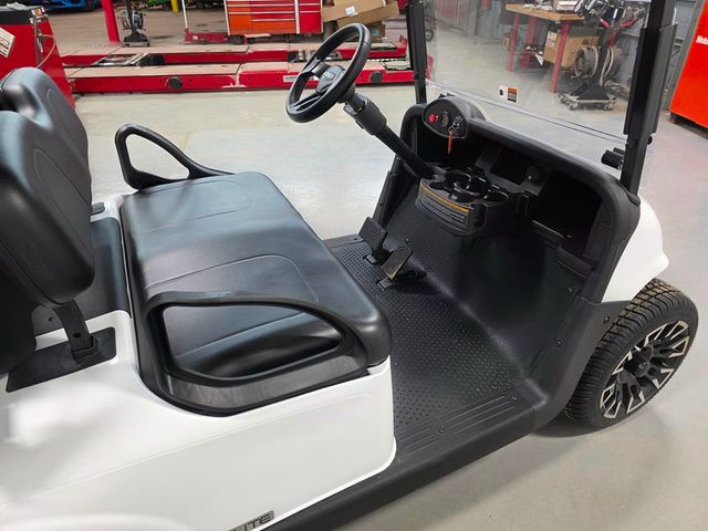 2020 E-Z-GO RXV ELiTE Certified Pre-Owned  - 22990597 - 22