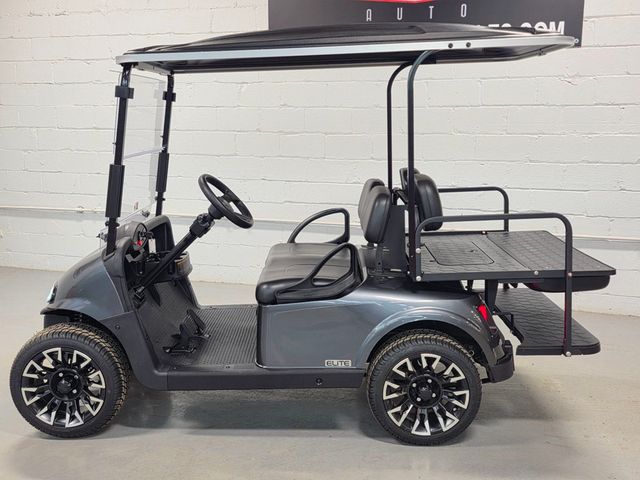 2020 E-Z-GO RXV ELiTE Certified Pre-Owned  - 22990603 - 32