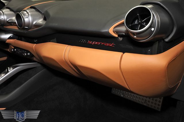 2020 Ferrari 812 Superfast Coupe - 23008922 - 28