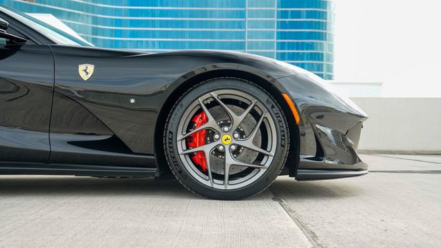 2020 Ferrari 812 Superfast Coupe - 22707805 - 26