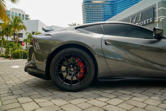 2020 Ferrari 812 Superfast photo 32
