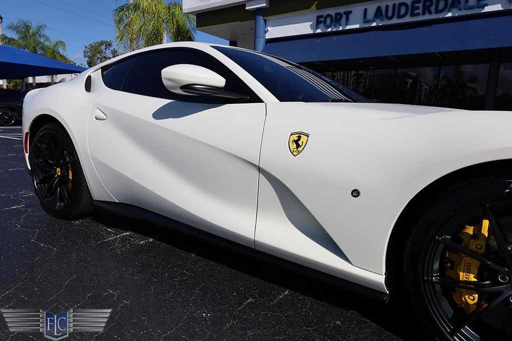 2020 Ferrari 812 Superfast Coupe - 22951758 - 9