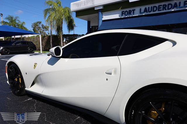 2020 Ferrari 812 Superfast Coupe - 22951758 - 10