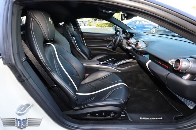 2020 Ferrari 812 Superfast Coupe - 22951758 - 15