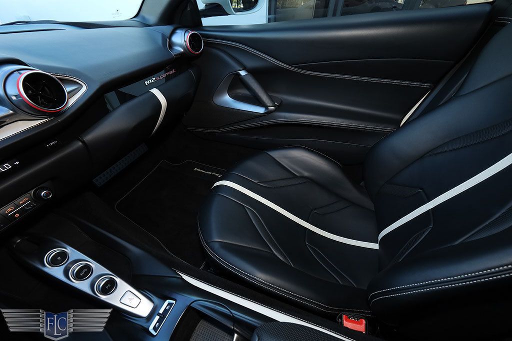2020 Ferrari 812 Superfast Coupe - 22951758 - 19