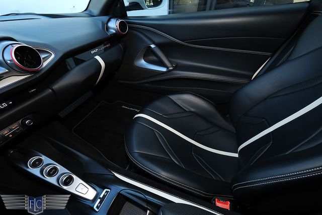 2020 Ferrari 812 Superfast Coupe - 22951758 - 19