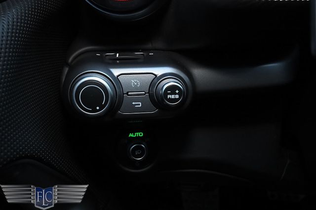 2020 Ferrari 812 Superfast Coupe - 22951758 - 22