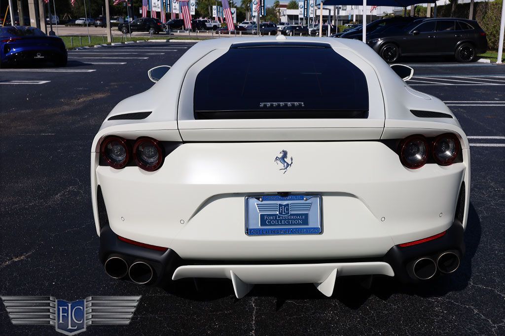 2020 Ferrari 812 Superfast Coupe - 22951758 - 8