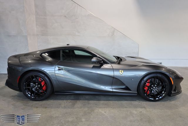 2020 Ferrari 812 Superfast Coupe - 22962182 - 44