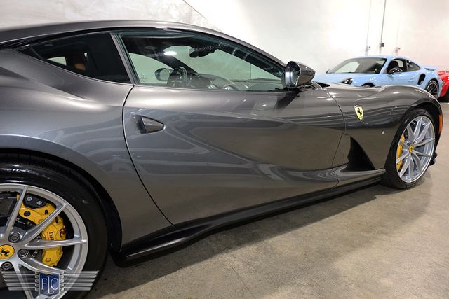 2020 Ferrari 812 Superfast Coupe - 23009030 - 13