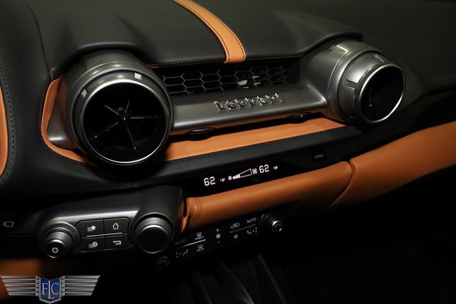 2020 Ferrari 812 Superfast Coupe - 23009030 - 26