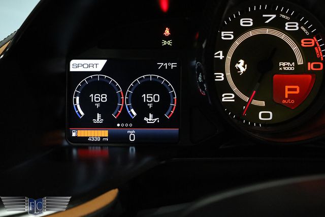 2020 Ferrari 812 Superfast Coupe - 23009030 - 31