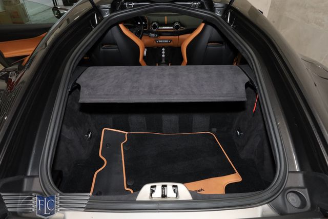 2020 Ferrari 812 Superfast Coupe - 23009030 - 44