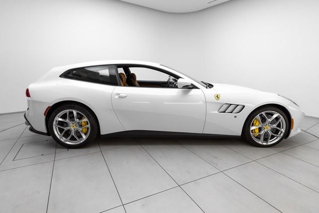 2020 ferrari gtc4lusso price