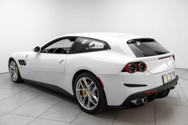 2020 ferrari gtc4lusso price