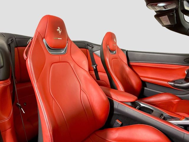 2020 Ferrari Portofino  - 23059744 - 25