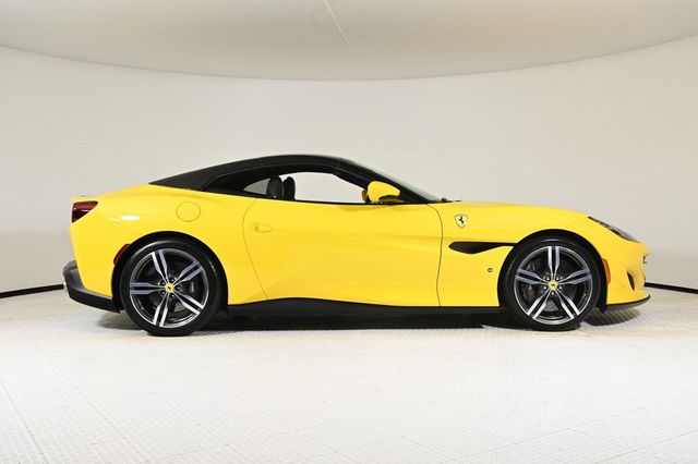 2020 Ferrari Portofino  - 22962000 - 9