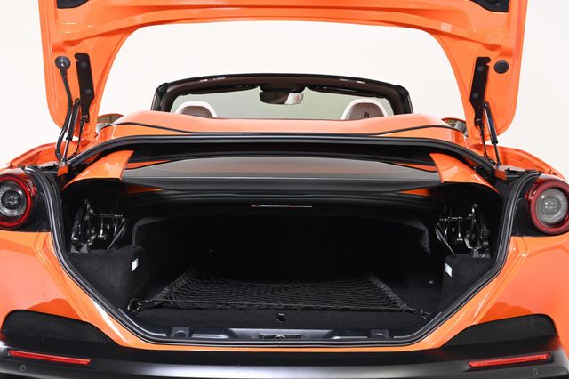 2020 Ferrari Portofino Base - 22937692 - 29
