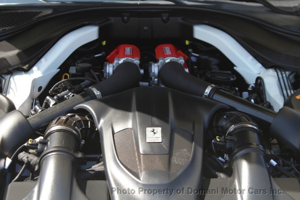 2020 Ferrari Portofino Base photo 9