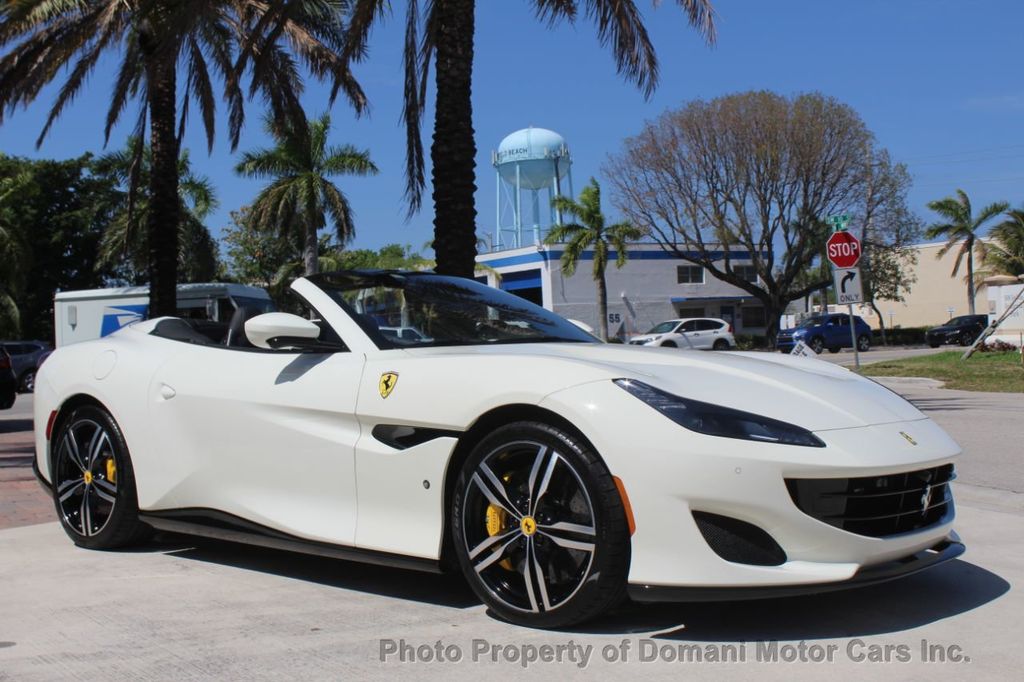 2020 Ferrari Portofino Base photo 2