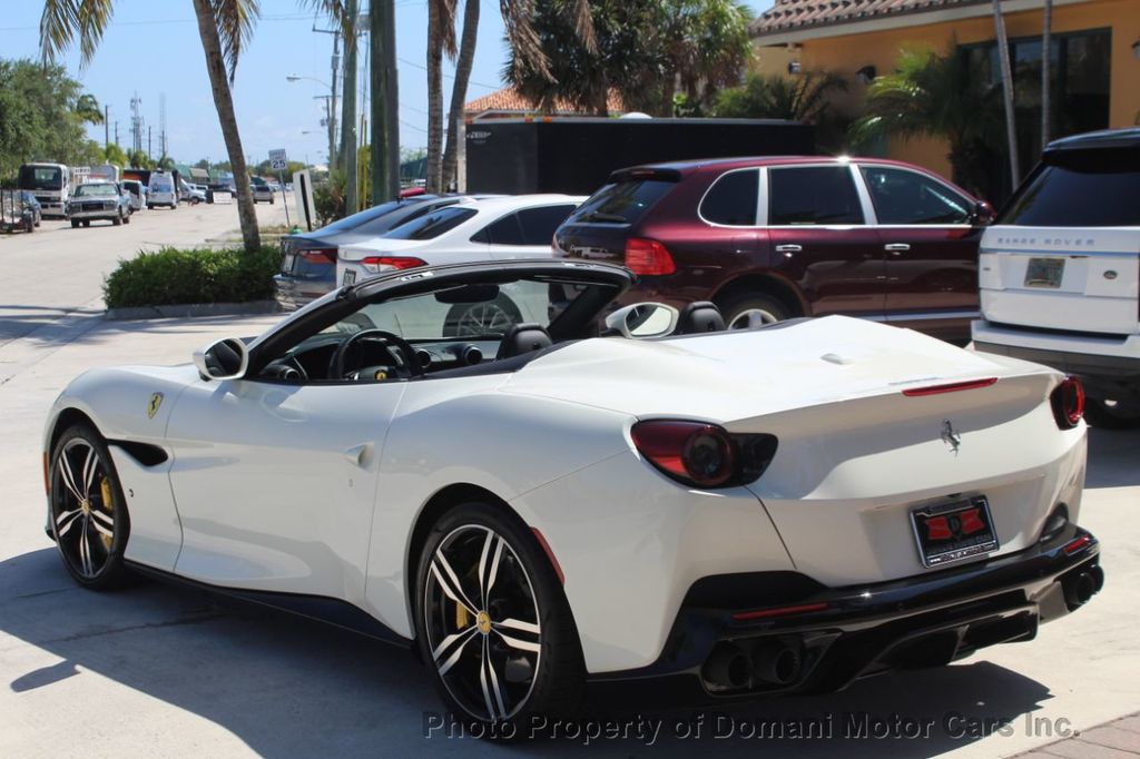 2020 Ferrari Portofino Base photo 3