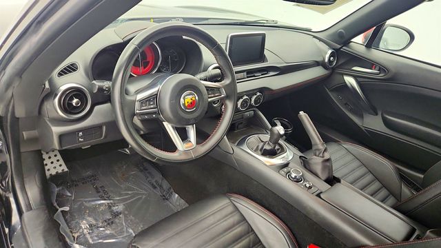 2020 FIAT 124 Spider Abarth Convertible with Performance Brakes and Convenience Group - 22990094 - 12
