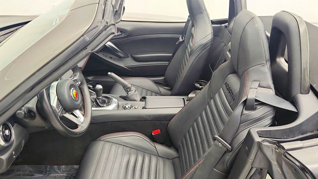 2020 FIAT 124 Spider Abarth Convertible with Performance Brakes and Convenience Group - 22990094 - 19