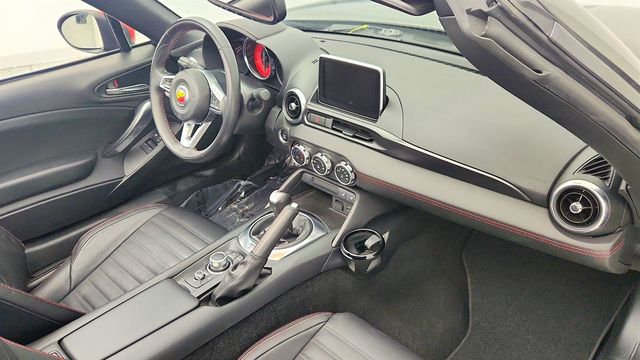 2020 FIAT 124 Spider Abarth Convertible with Performance Brakes and Convenience Group - 22990094 - 23
