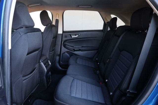 2020 Ford Edge SE - 23093851 - 19